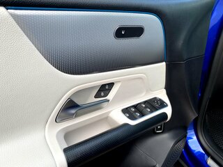 2020 Mercedes-Benz GLB 200 I (X247), синий, 2860000 рублей, вид 5