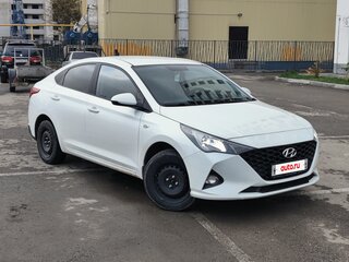 2020 Hyundai Solaris II Рестайлинг, белый, 1850000 рублей, вид 5