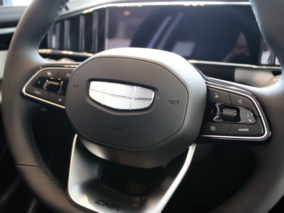 2026 Geely Atlas II, белый, 3909990 рублей - вид 18
