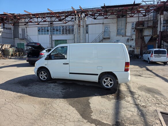 2003 Mercedes-Benz Vito, белый, 570000 рублей - вид 3