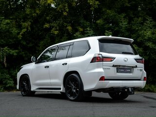2018 Lexus LX 450d III Рестайлинг 2, белый, 8100000 рублей, вид 3