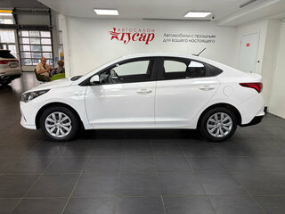 2022 Hyundai Solaris II Рестайлинг, белый, 1495000 рублей, вид 4