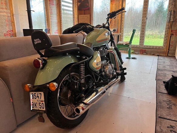 2025 Royal Enfield Meteor, зелёный, 400000 рублей - вид 7