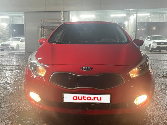 2014 Kia Ceed II, красный, 1190000 рублей - вид 1