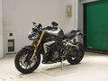 2022 Triumph Speed Triple, серый, 1270000 рублей - вид 3