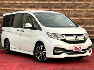 2017 Honda Stepwgn Spada V, белый, 1600400 рублей, вид 1