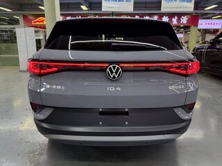 2025 Volkswagen ID.4 X, серый, 3150070 рублей, вид 5