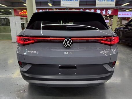 2025 Volkswagen ID.4 X, серый, 3430070 рублей, вид 5