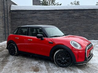 2021 Mini Hatch Cooper III (F55/F56) Рестайлинг 2, красный, 1999999 рублей, вид 5