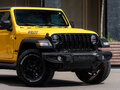 2021 Jeep Wrangler IV (JL), жёлтый, 4900000 рублей - вид 2