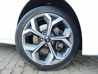 2021 Kia Ceed III, белый, 2309200 рублей, вид 4