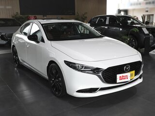 2025 Mazda 3 Axela IV (BP), белый, 3600000 рублей, вид 3