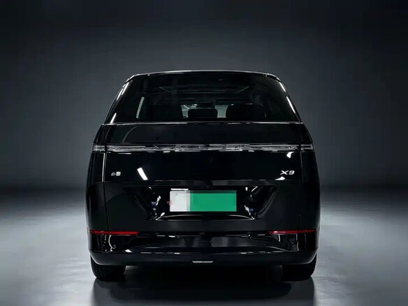 2024 Xpeng X9 84.5 kWh I, чёрный - вид 2