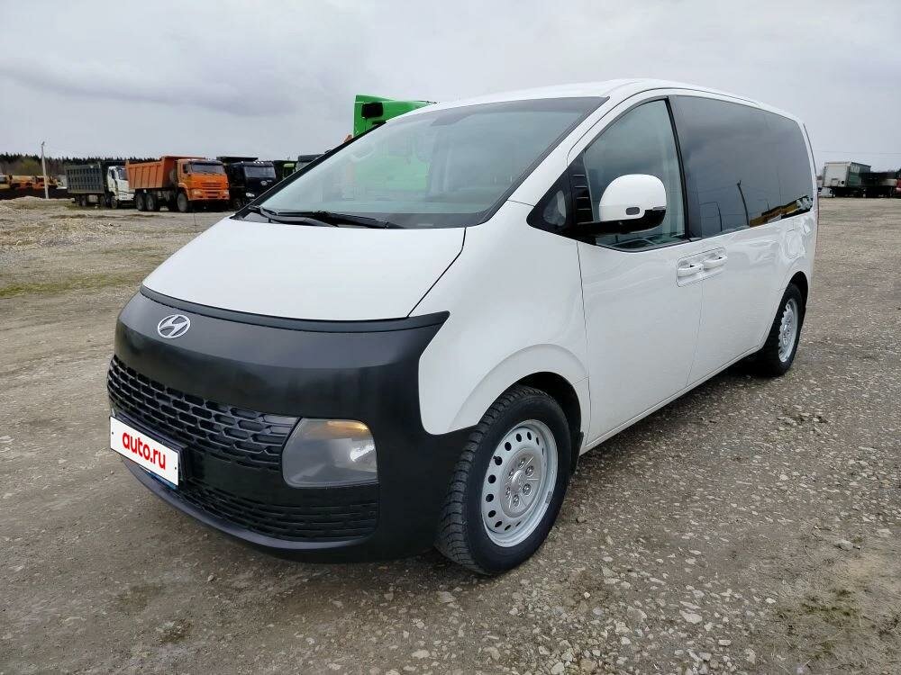 Открыть фотографии: Hyundai Staria I