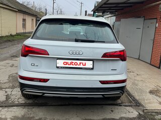 2022 Audi Q5 45 TFSI II (FY) Рестайлинг, белый, 6000000 рублей, вид 2