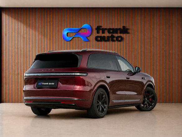 2026 Aito M7 53.4 kWh II, красный - вид 2