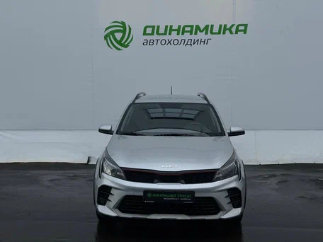 2021 Kia Rio X IV Рестайлинг, серебристый, 1710000 рублей, вид 1
