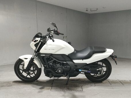2013 Honda CTX 700, белый, 584000 рублей, вид 2