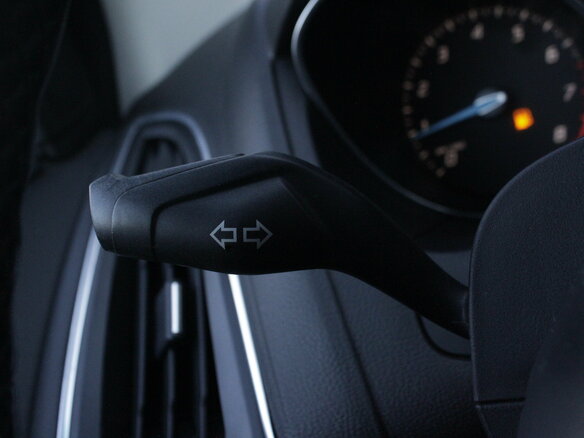2012 Ford Focus III, серый, 775000 рублей - вид 14