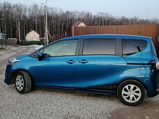 2018 Toyota Sienta II, синий, 1300000 рублей, вид 5