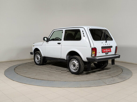 2017 Lada (ВАЗ) 2121 (4x4) I Рестайлинг, белый, 506900 рублей - вид 5