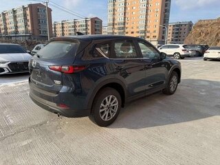 2025 Mazda CX-5 II Рестайлинг, серый, 2600000 рублей, вид 4