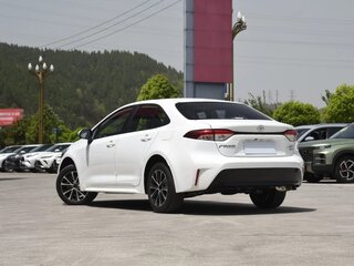 2022 Toyota Levin XII (E210), белый, 1400000 рублей, вид 4
