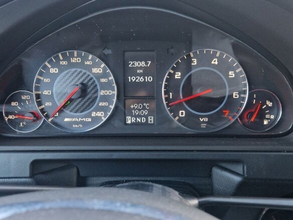 2010 Mercedes-Benz G-Класс 500 II (W463) Рестайлинг 2, чёрный, 3600000 рублей - вид 11