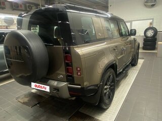 2021 Land Rover Defender 110 II, коричневый, 7850000 рублей, вид 4