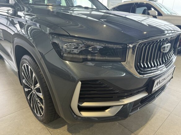 2026 Geely Monjaro I Рестайлинг, серый - вид 3