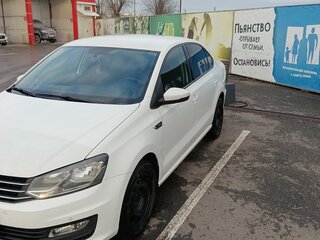 2019 Volkswagen Polo V Рестайлинг, белый, 1100000 рублей, вид 1