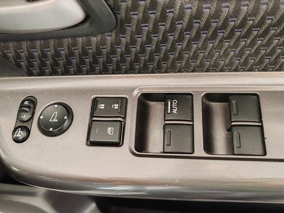 2015 Honda Stepwgn Spada V, серый, 1870000 рублей - вид 17