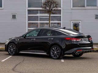 2017 Kia Optima IV, чёрный, 1635000 рублей, вид 4