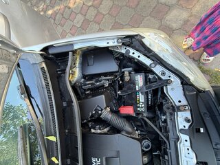2011 Toyota Wish II, серебристый, 950000 рублей, вид 2