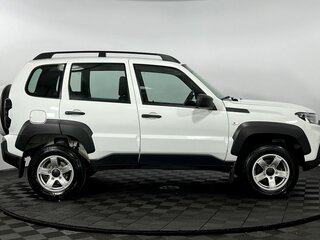 2022 Lada (ВАЗ) Niva Travel I, белый, 940000 рублей, вид 5