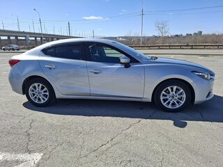 2017 Mazda Axela III Рестайлинг, серебристый, 1499999 рублей, вид 4