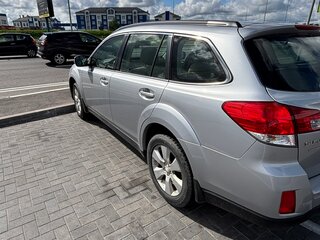2011 Subaru Outback IV, серебристый, 1090000 рублей, вид 3