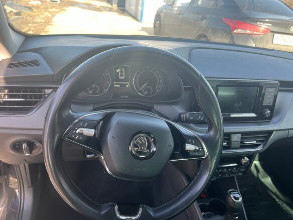 2020 Skoda Rapid II, чёрный, 1460000 рублей - вид 9