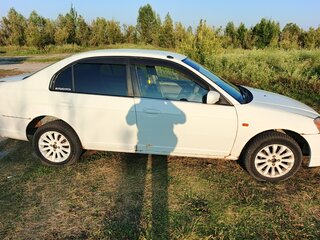 2001 Honda Civic Ferio III, белый, 299000 рублей, вид 2