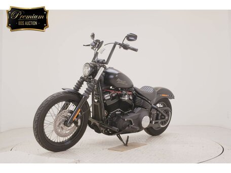 2019 Harley-Davidson Street Bob, чёрный, 1399000 рублей, вид 4