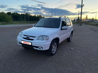 2012 Chevrolet Niva I Рестайлинг, белый, 495000 рублей, вид 1