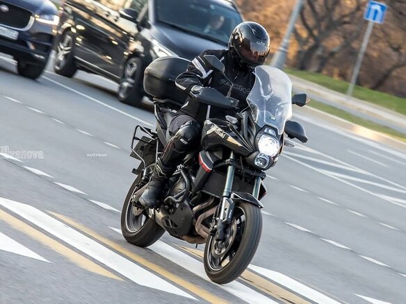 2012 Kawasaki Versys 650, чёрный, 450000 рублей - вид 9