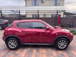 2011 Nissan Juke I, красный, 900000 рублей, вид 4