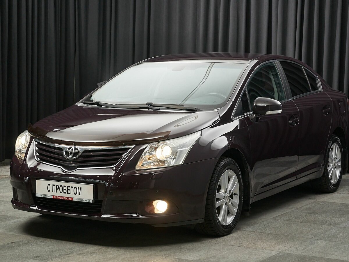 Открыть фотографии: Toyota Avensis III