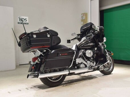 2009 Harley-Davidson Electra Glide, чёрный, 950000 рублей, вид 5