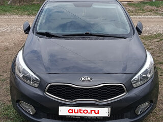 2014 Kia Ceed II, серый, 950000 рублей, вид 2