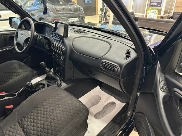 2023 Lada (ВАЗ) Niva Travel I, зелёный, 1279000 рублей - вид 12