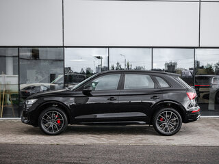 2025 Audi Q5 L 45 TFSI II (FY) Рестайлинг, чёрный, 5999000 рублей, вид 4
