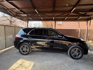 2019 Mercedes-Benz GLE 300 d II (V167), чёрный, 7150000 рублей, вид 3
