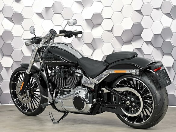 2025 Harley-Davidson Breakout, чёрный, 3199000 рублей - вид 7